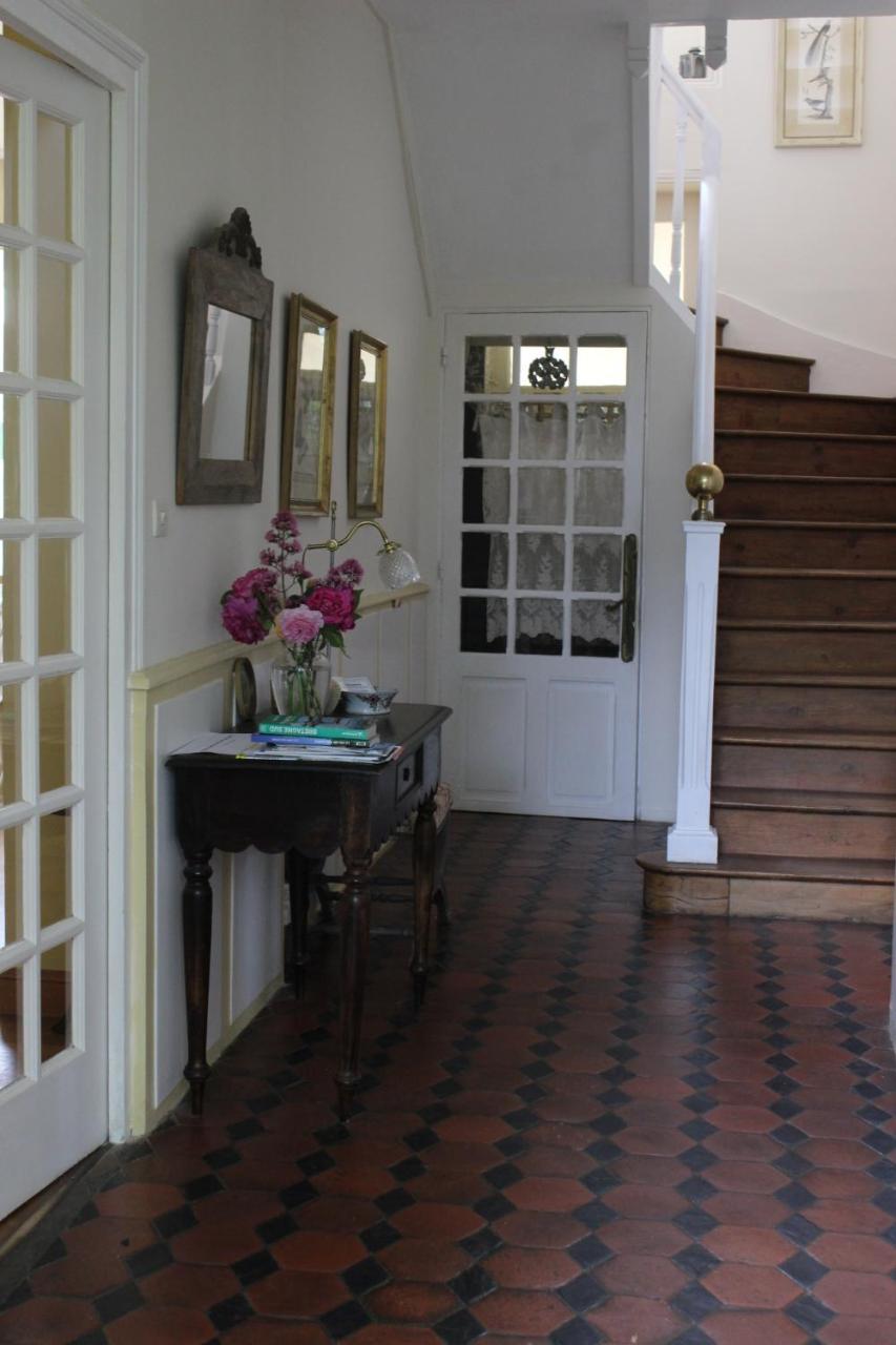 Au Fil De L'Aulne Bed & Breakfast Chateauneuf-du-Faou Exterior photo